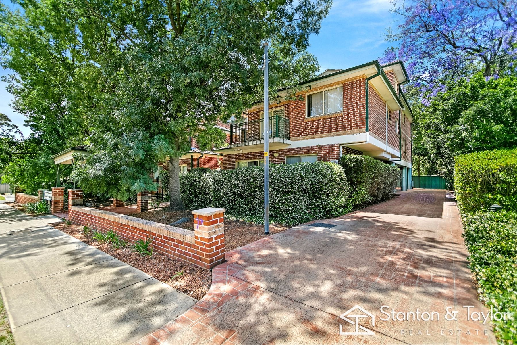 3/10 Dent  Street, Jamisontown - Thumbnail 2