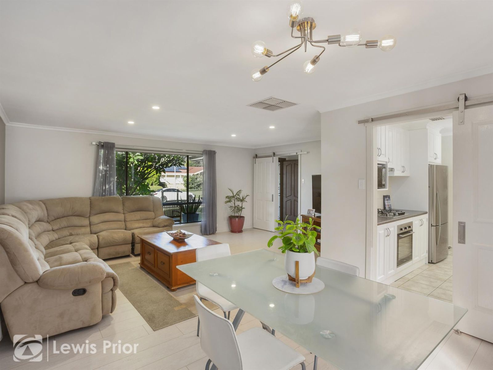 4 Lynly Court, Morphett Vale SA 5162, Morphett Vale - Thumbnail 3