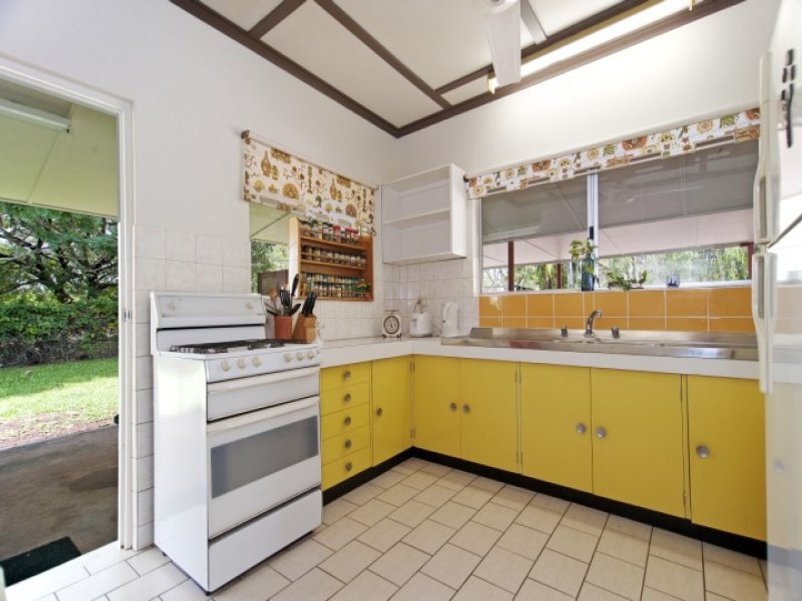 60 Langton Road, Howard Springs NT 0835, Howard Springs - Thumbnail 3