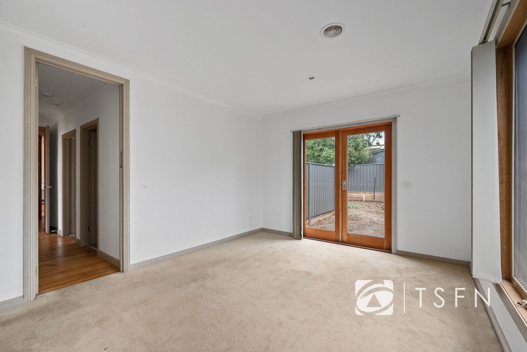 008 Open2view ID952851 68 Cunneen Street