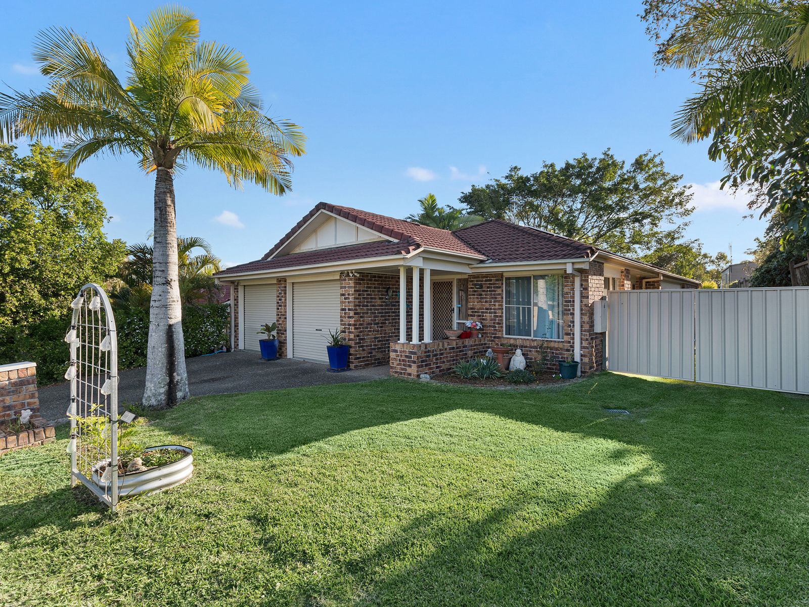 40 Oxford Close, Sippy Downs QLD 4556
