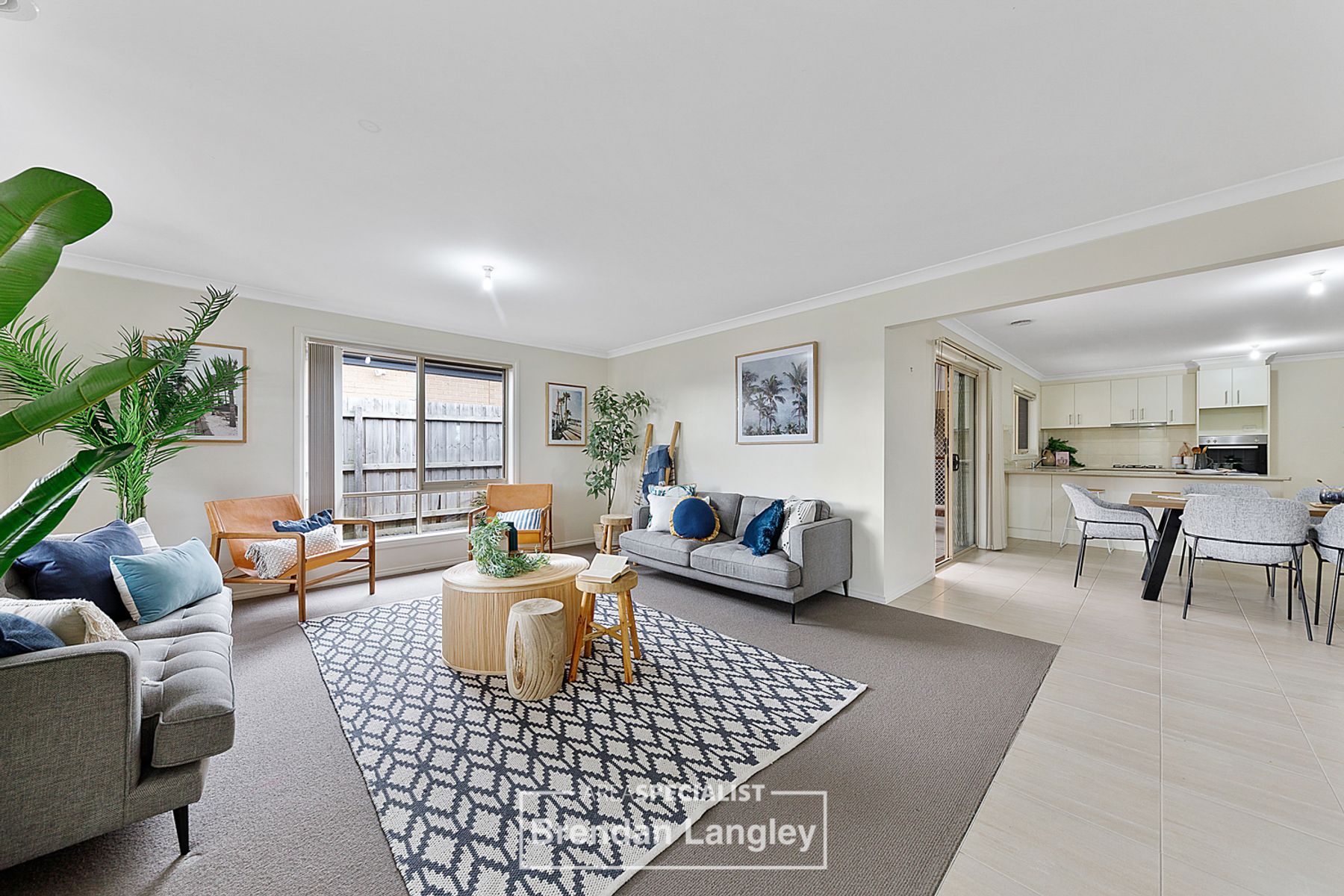 21 Licodia Drive, Pakenham, VIC 3810, Pakenham - Thumbnail 4
