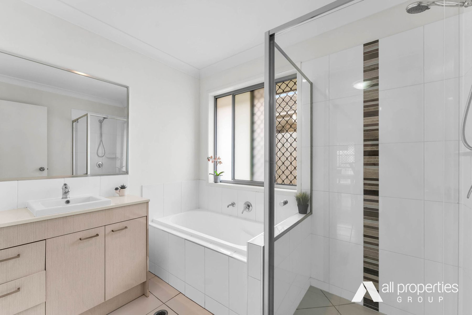 10 Larimar Avenue, Yarrabilba QLD 4207, Yarrabilba - Thumbnail 6
