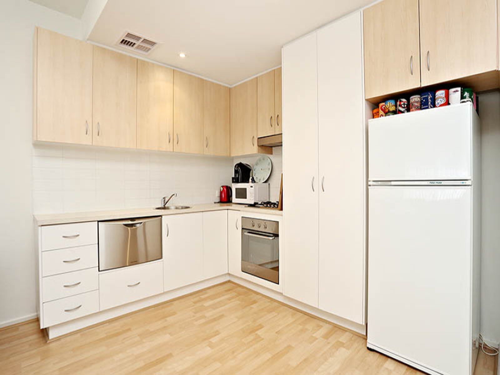 25A The Strand, Mawson Lakes, SA 5095, Mawson Lakes - Thumbnail 2