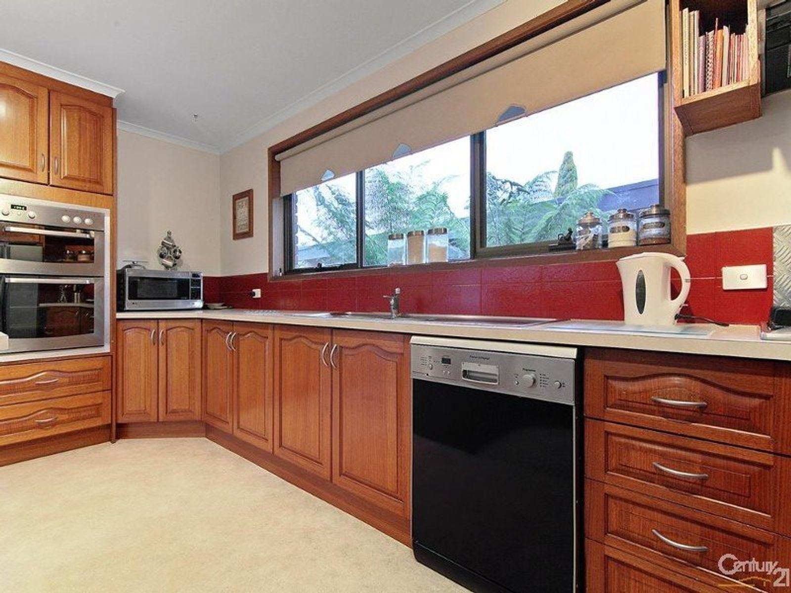 66 Marylyn Place, Cranbourne - Thumbnail 4