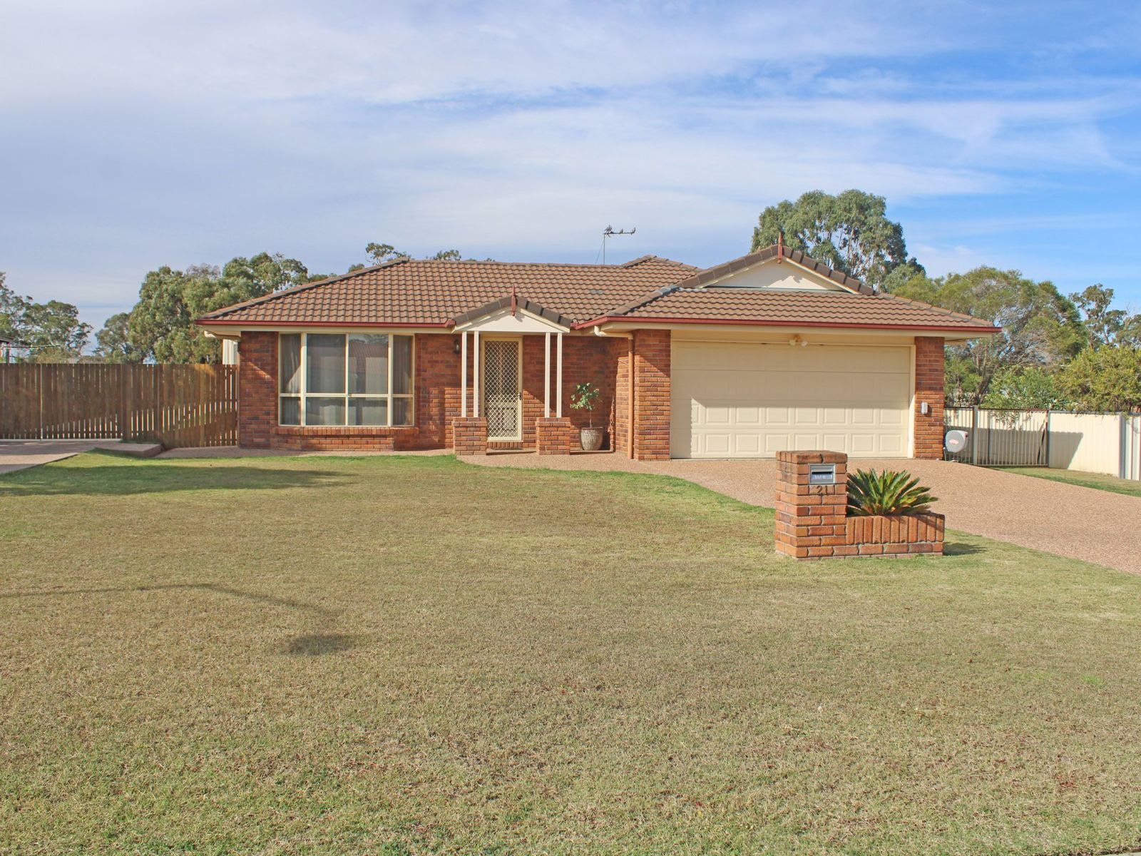 21 Fairwill Drive, Rosenthal Heights - Thumbnail 4