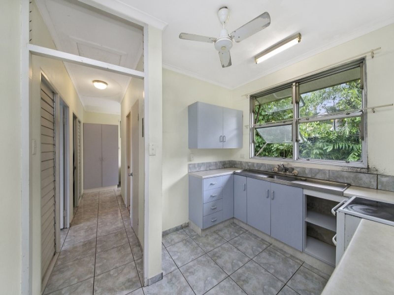 14 Fountain Street, Anula NT 0812, Anula - Thumbnail 2