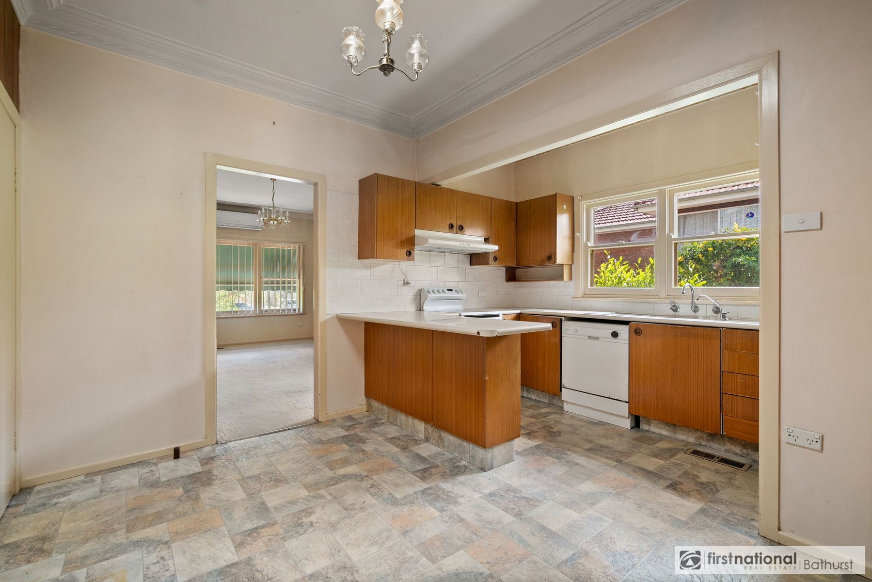 271 Piper Street, Bathurst NSW 2795, Bathurst - Thumbnail 6