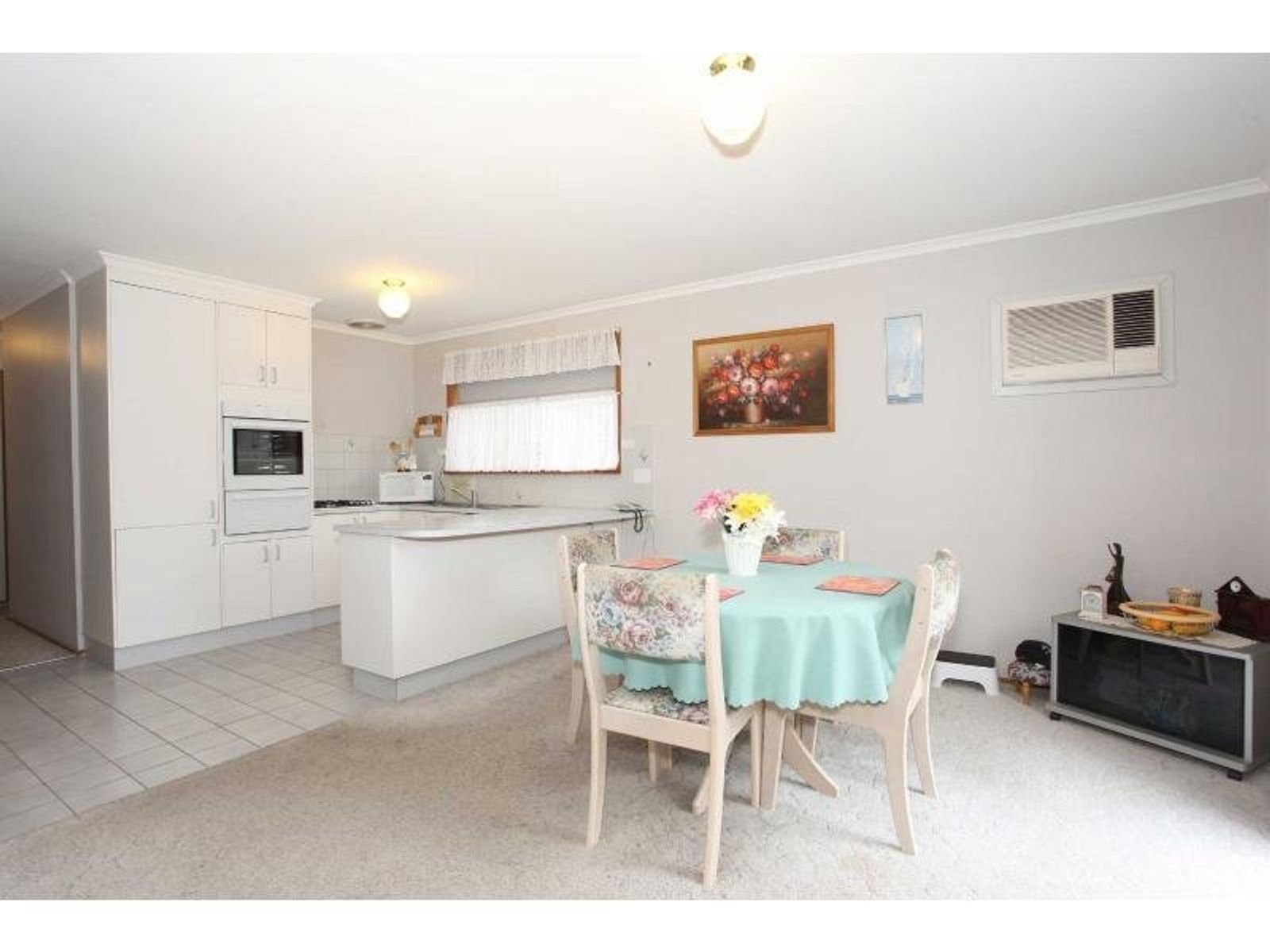 Unit 1/6 Hazlitt Court, Cranbourne, Cranbourne - Thumbnail 4