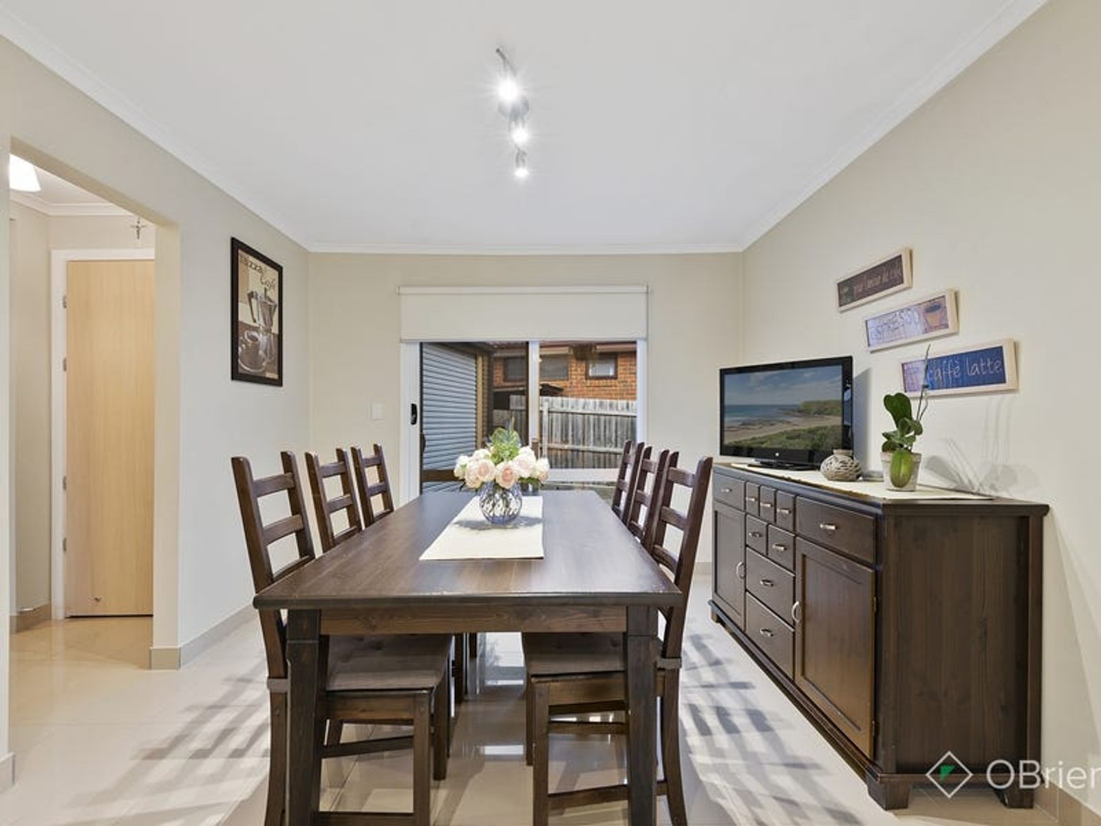 35 Peebles Street, Endeavour Hills, VIC 3802, Endeavour Hills - Thumbnail 4