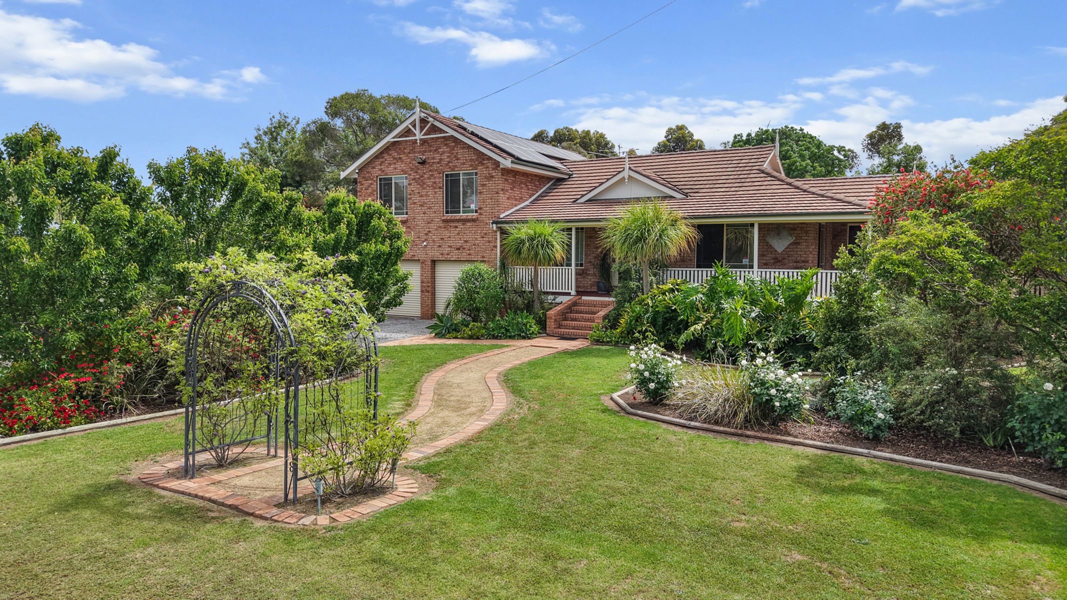 10 Hartmann Drive, Tamworth - Image 1