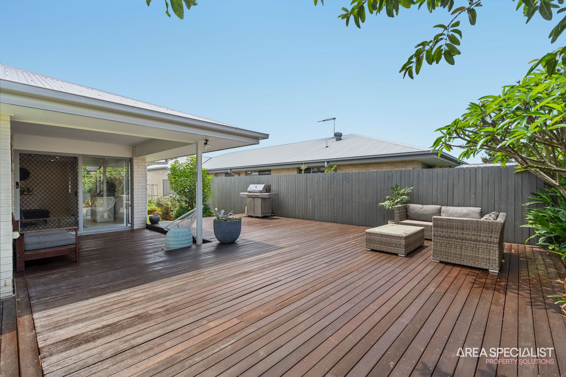 25 Seabright Circuit, Jacobs Well, QLD 4208, Jacobs Well - Thumbnail 2