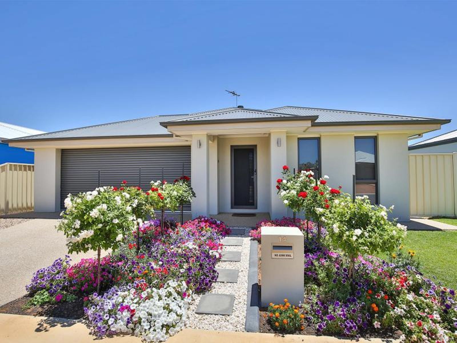 14 Ontario Park Drive