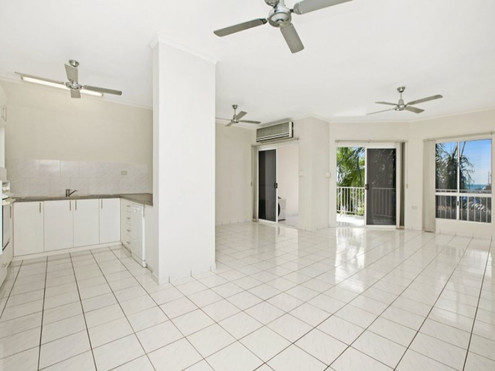 5/260 Casuarina Drive, Nightcliff NT 0810, Nightcliff - Thumbnail 3