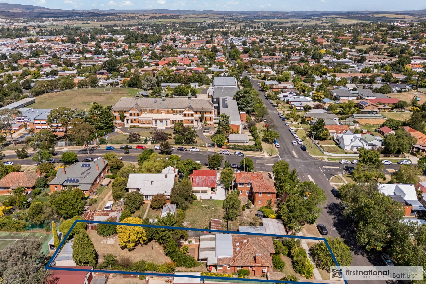 271 Piper Street, Bathurst NSW 2795, Bathurst - Thumbnail 2