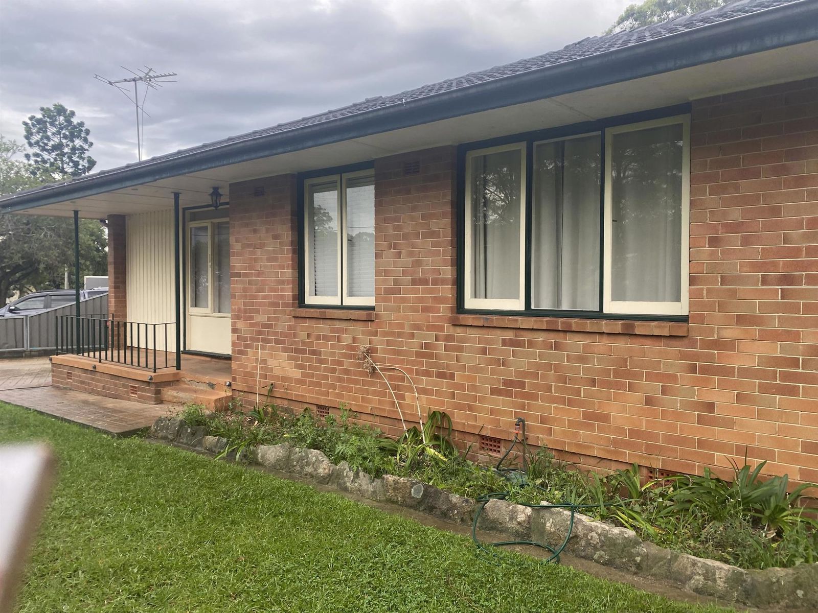 25 Blaxland Street, Lalor Park NSW 2147
