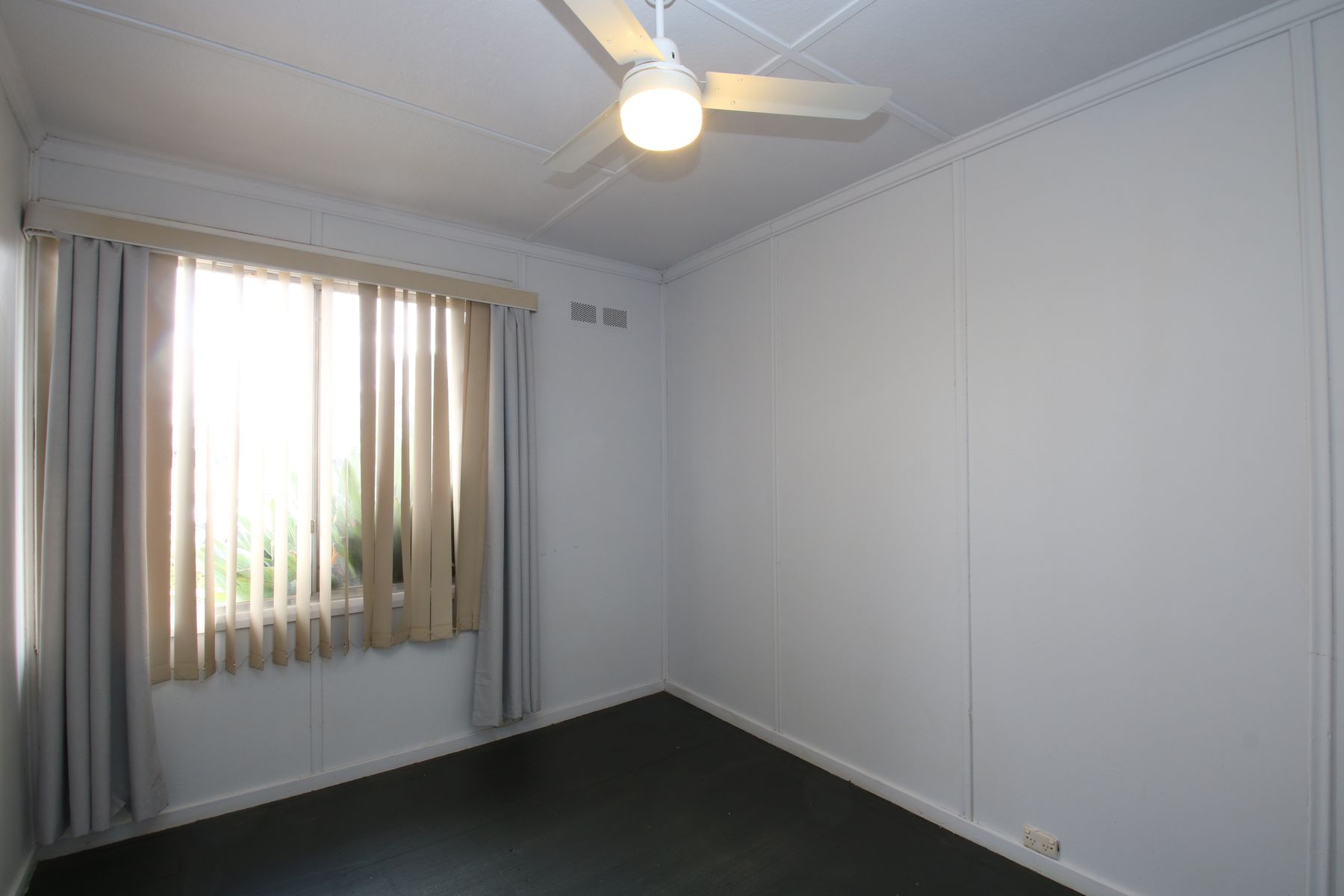 144 Knox Street, Broken Hill NSW 2880, Broken Hill - Thumbnail 4