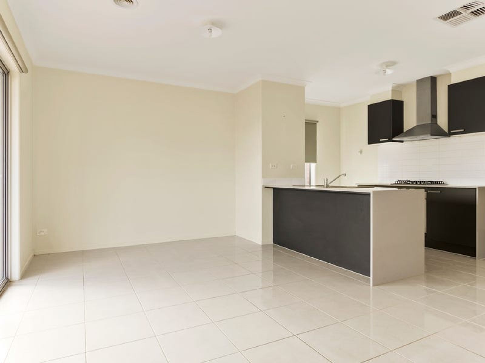 14A Edols Street, Ballan VIC 3342, Ballan - Thumbnail 4