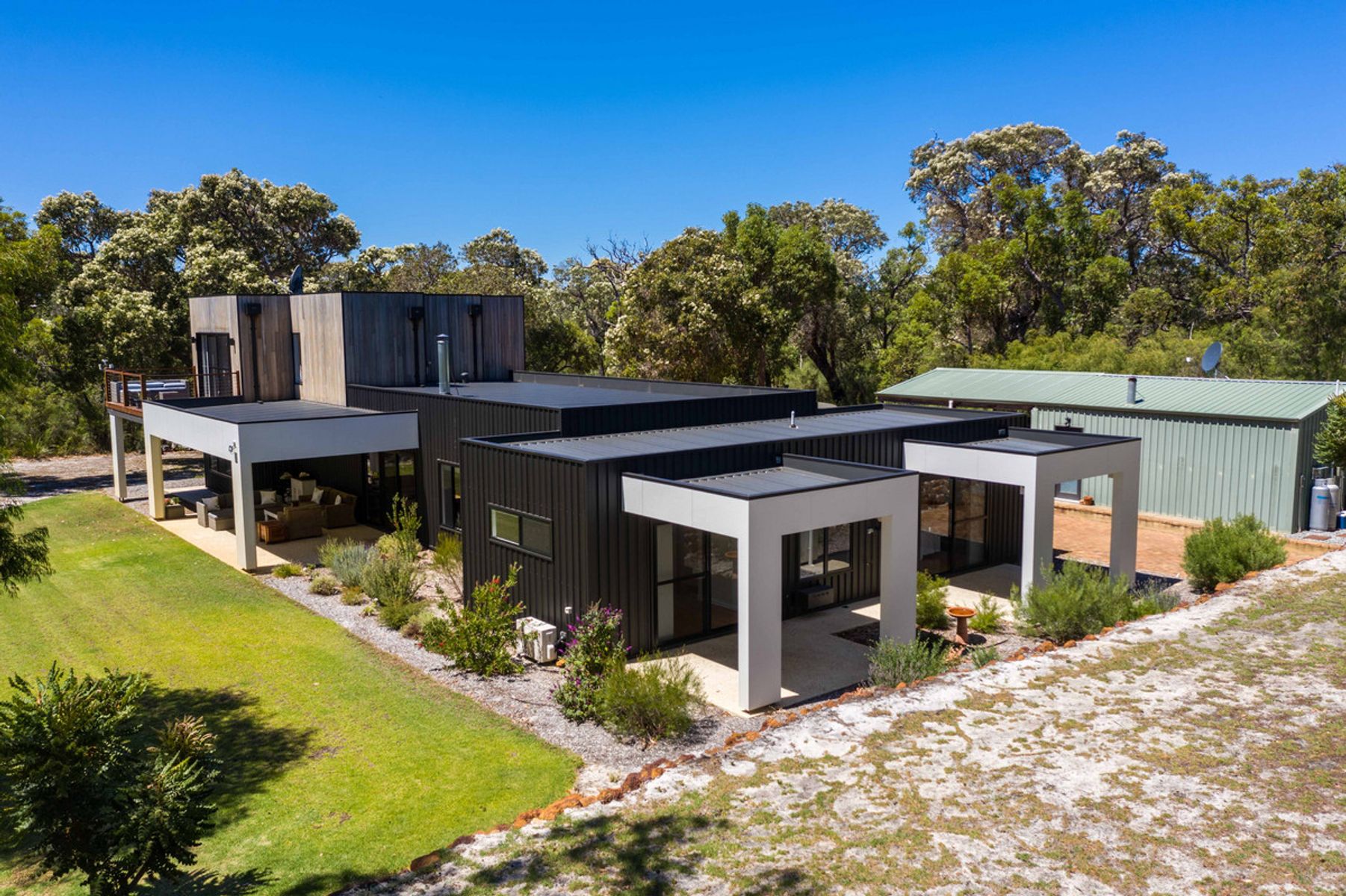 60 Squires Road, Redgate - Image 1