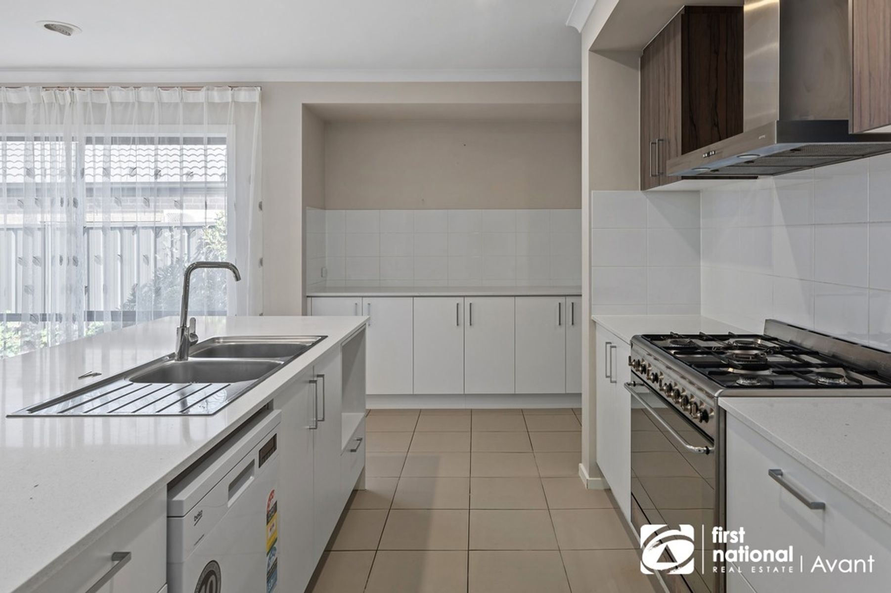 265 Painted Hills Road, Doreen VIC 3754, Doreen - Thumbnail 5
