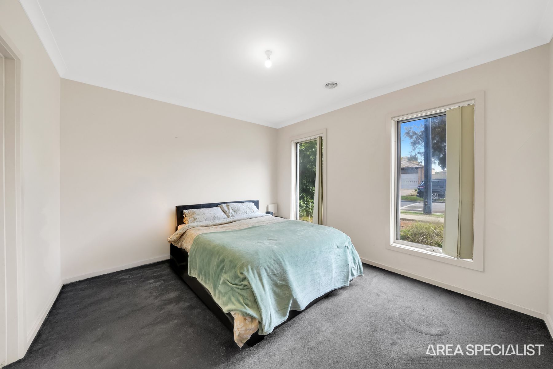 18 Mallow Street, Brookfield, Brookfield - Thumbnail 3