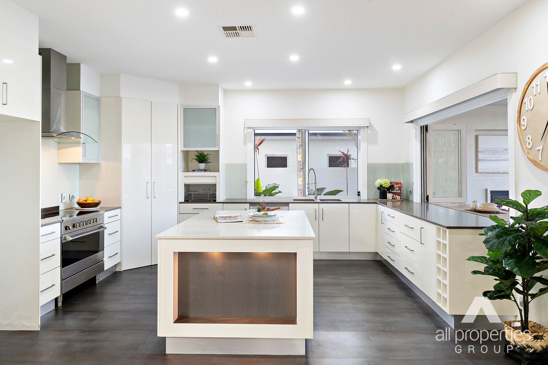 13 Marina Parade, Jacobs Well, QLD 4208, Jacobs Well - Thumbnail 6