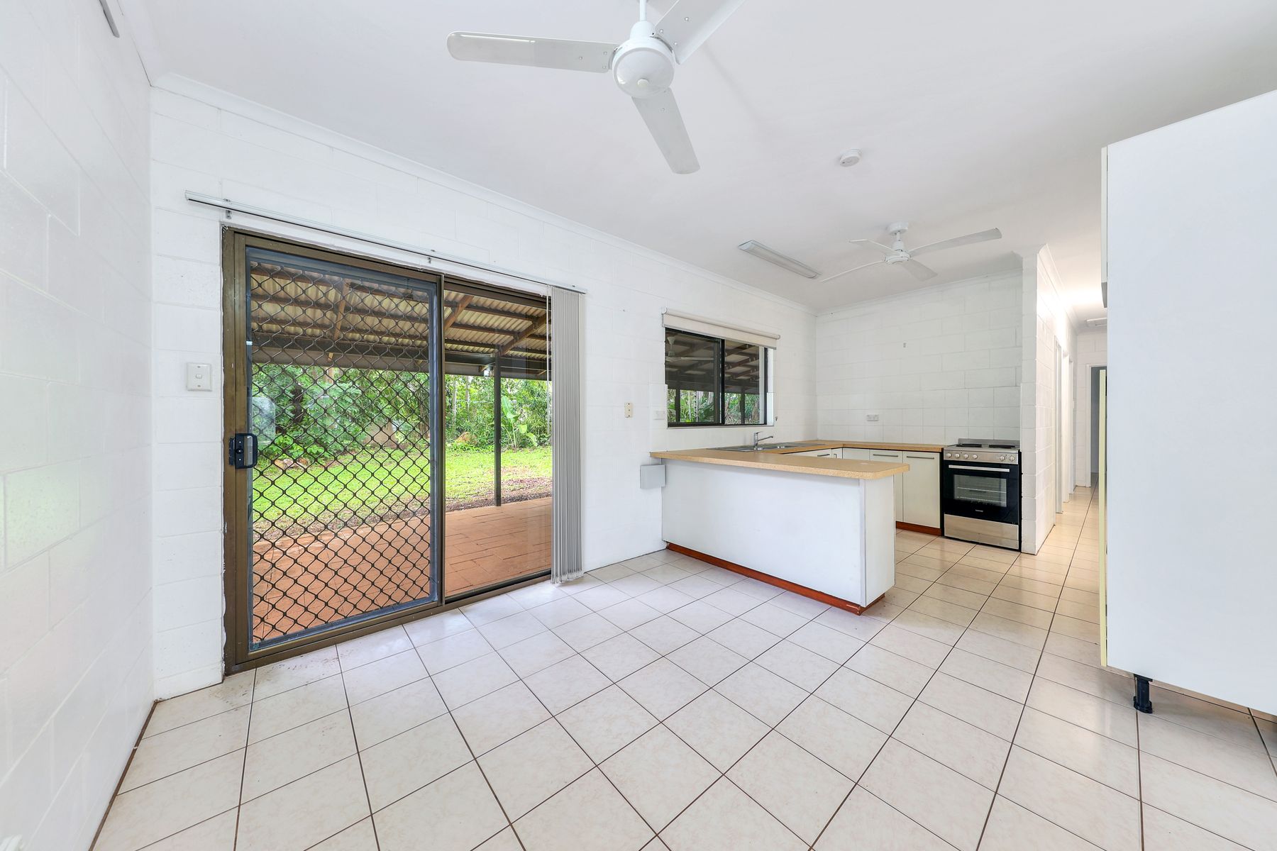 14 Compass Court, Woodroffe NT 0830, Woodroffe - Thumbnail 5