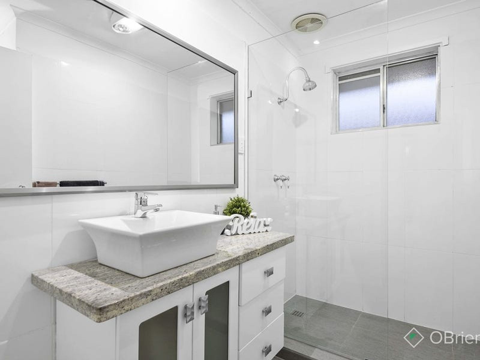 69 Charles Green Avenue, Endeavour Hills, VIC 3802, Endeavour Hills - Thumbnail 6