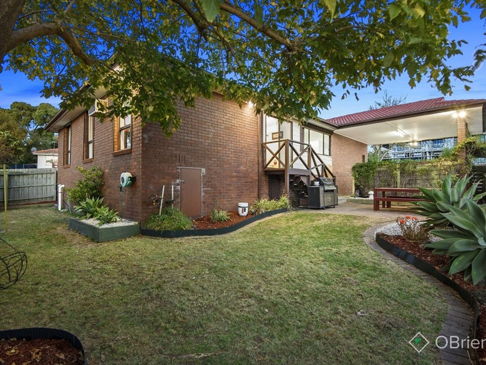 11 Daniel Solander Drive, Endeavour Hills, VIC 3802, Endeavour Hills - Thumbnail 8