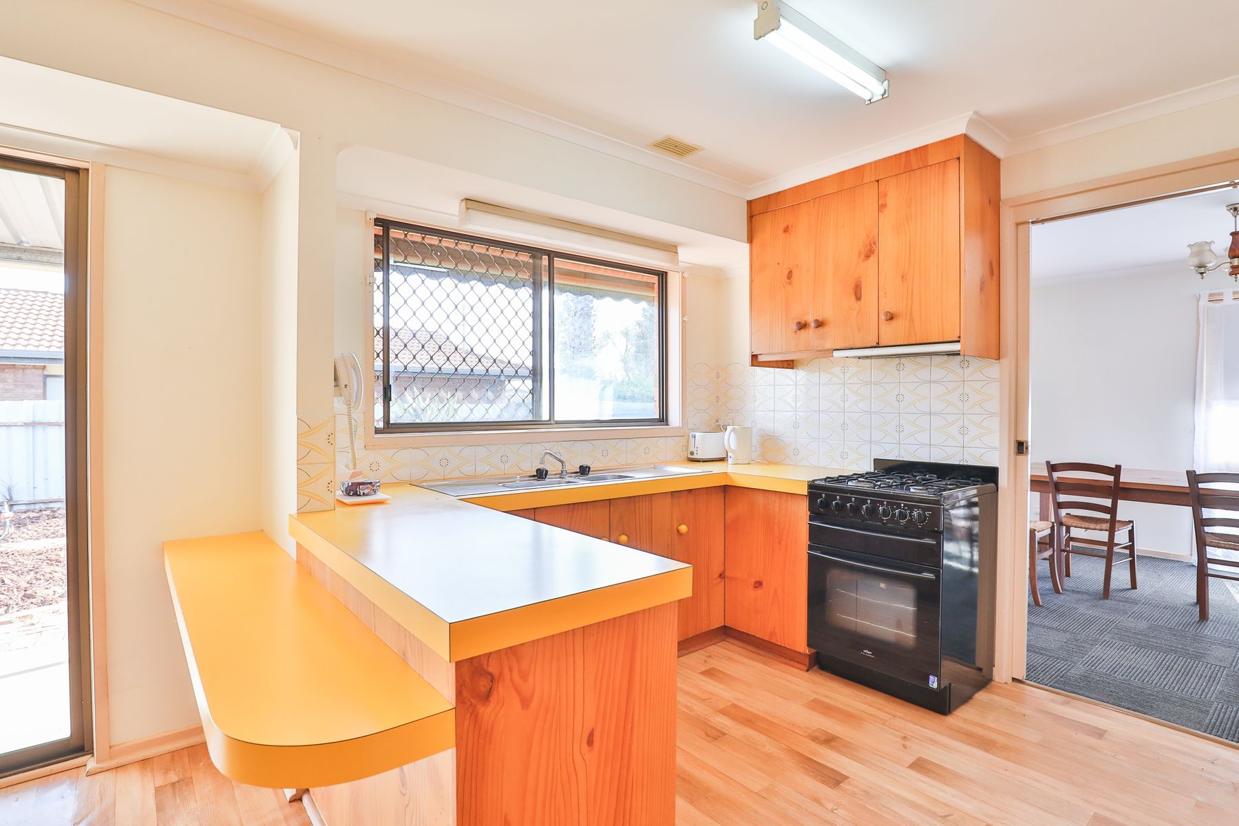 199 Thirteenth Street, Mildura - Thumbnail 2