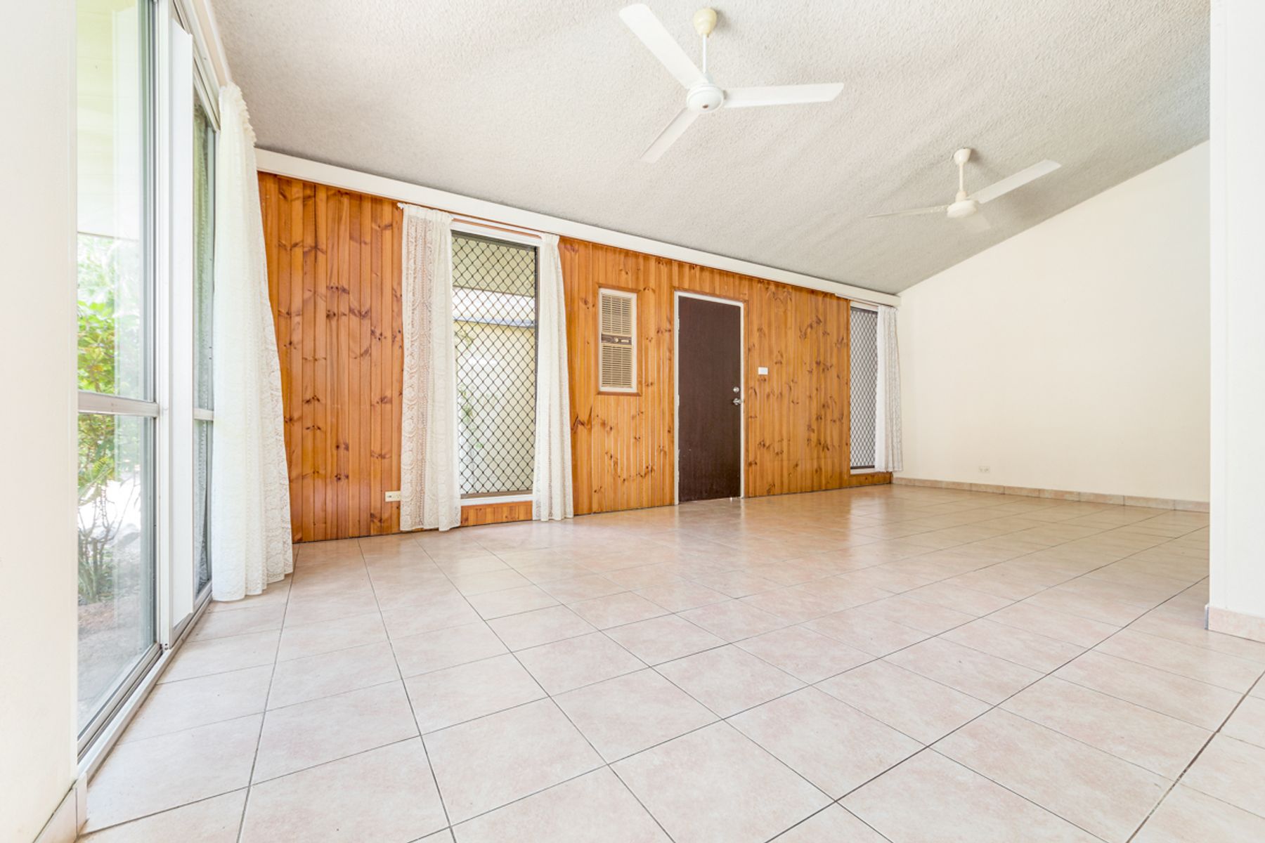 26 Tennison Crescent, Anula NT 0812, Anula - Thumbnail 7