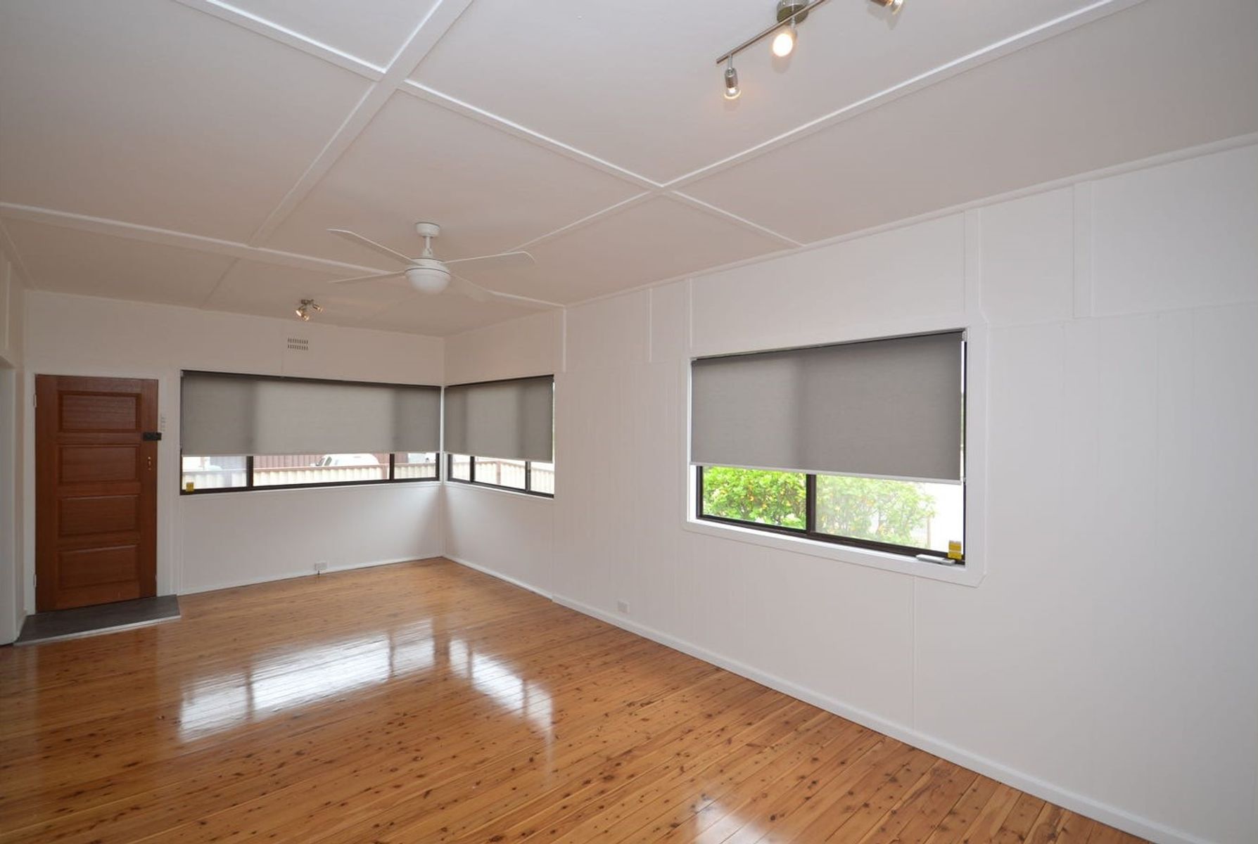 17 Murray Street, Booker Bay NSW 2257, Booker Bay - Thumbnail 3
