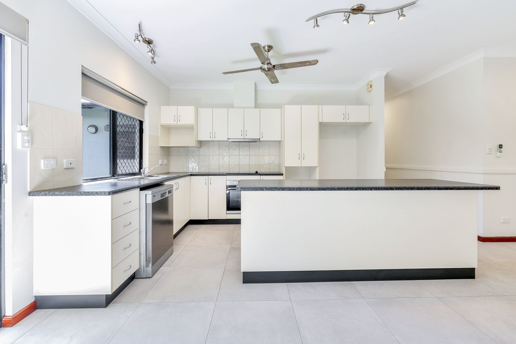 49 Bagshaw Crescent, Gray NT 0830, Gray - Thumbnail 4