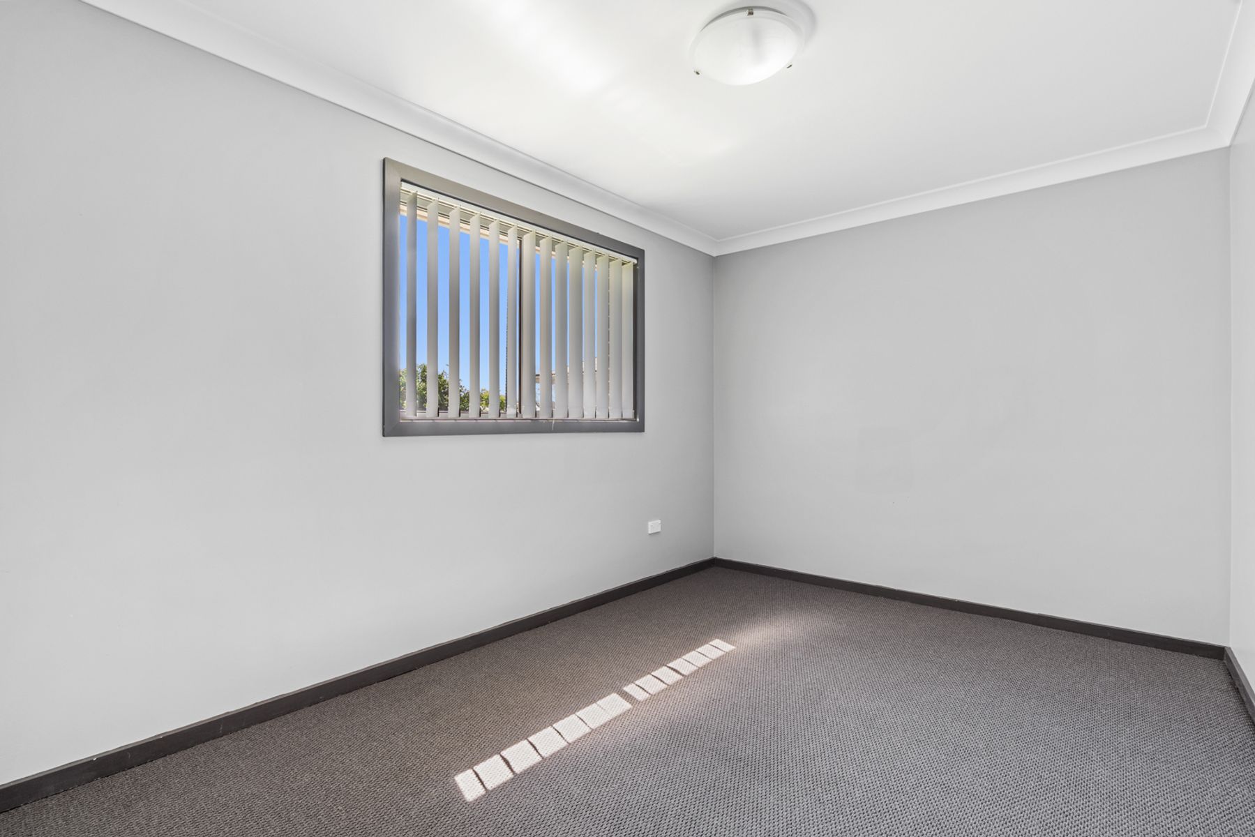 27A Paterson Street, Campbelltown NSW 2560, Campbelltown - Thumbnail 3