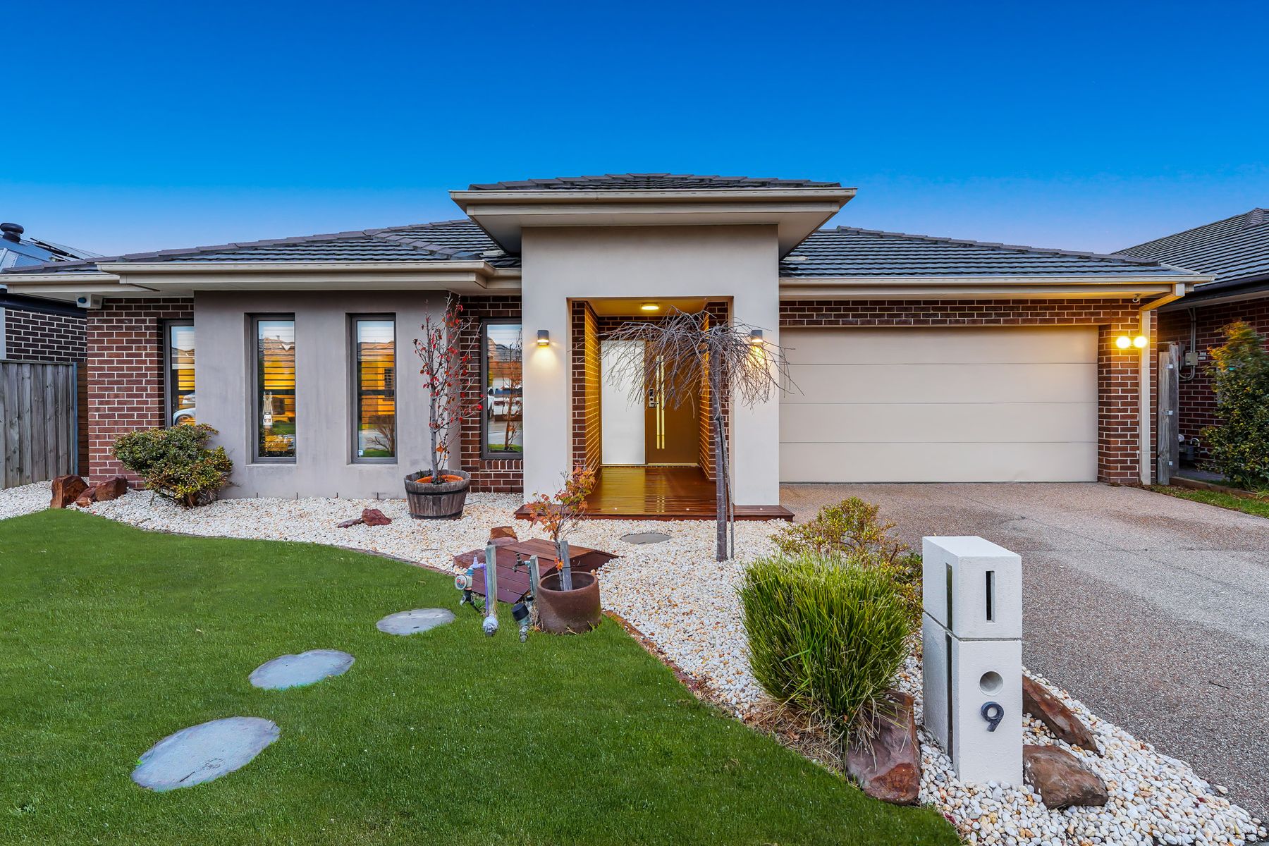 9 Edgecomb Street, Keysborough, VIC 3173, Keysborough - Thumbnail 2