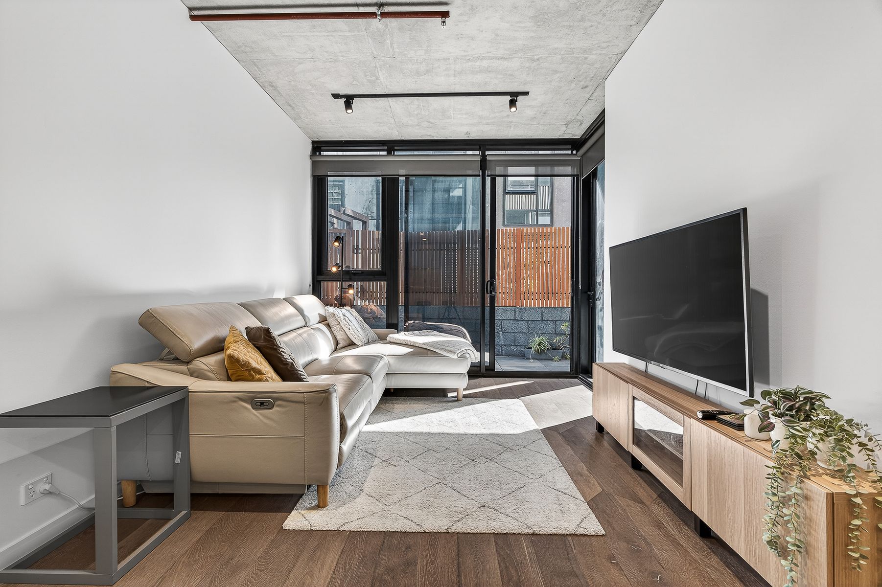 311/5 Wominjeka Walk, West Melbourne, West Melbourne - Thumbnail 3
