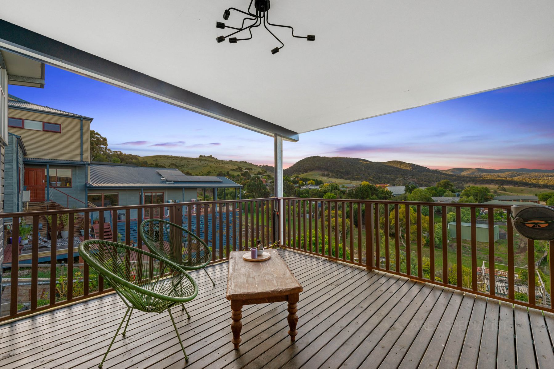 14 Fairway Crescent, Darley, VIC 3340, Darley - Thumbnail 3