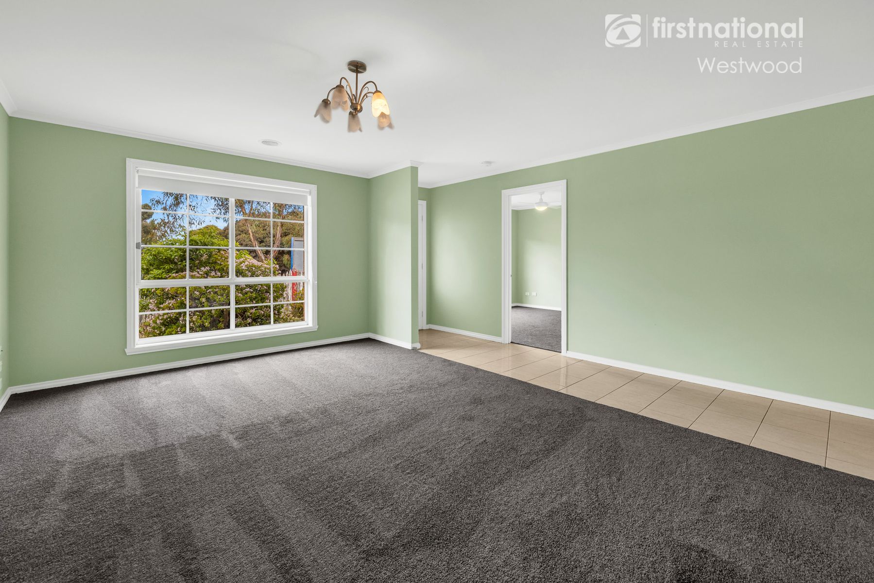 10 Harrier Street, Werribee VIC 3030, Werribee - Thumbnail 4