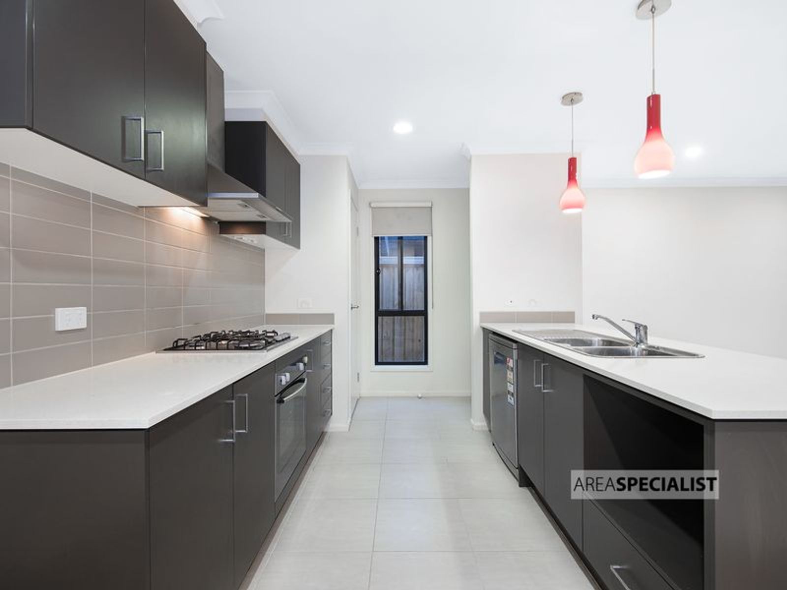 14 VALENCIA CCT, Cranbourne, VIC 3977, Cranbourne - Thumbnail 3