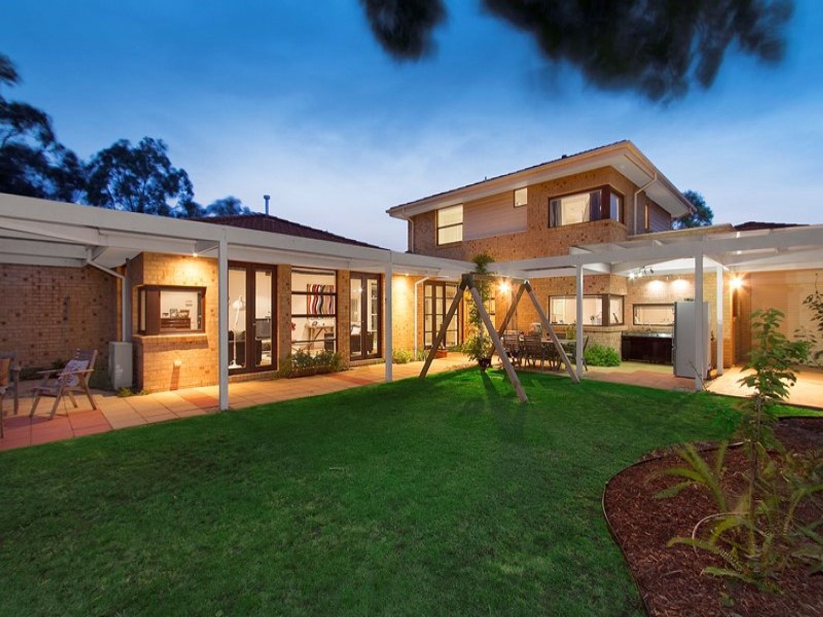 10 Waterside Drive, Waterways, VIC 3195, Waterways - Thumbnail 2