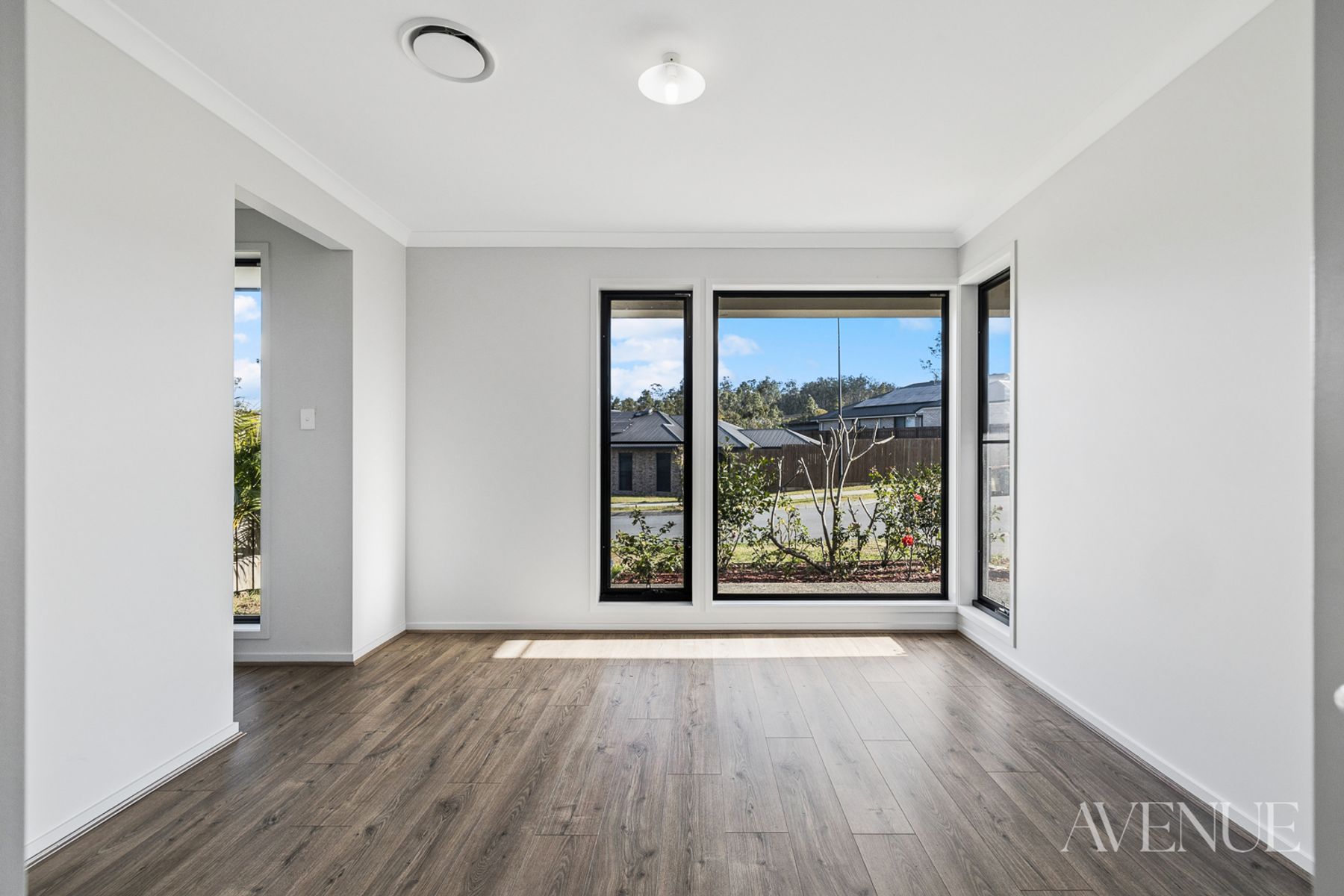 34 Saunders Drive, Flagstone QLD 4280, Flagstone - Thumbnail 7