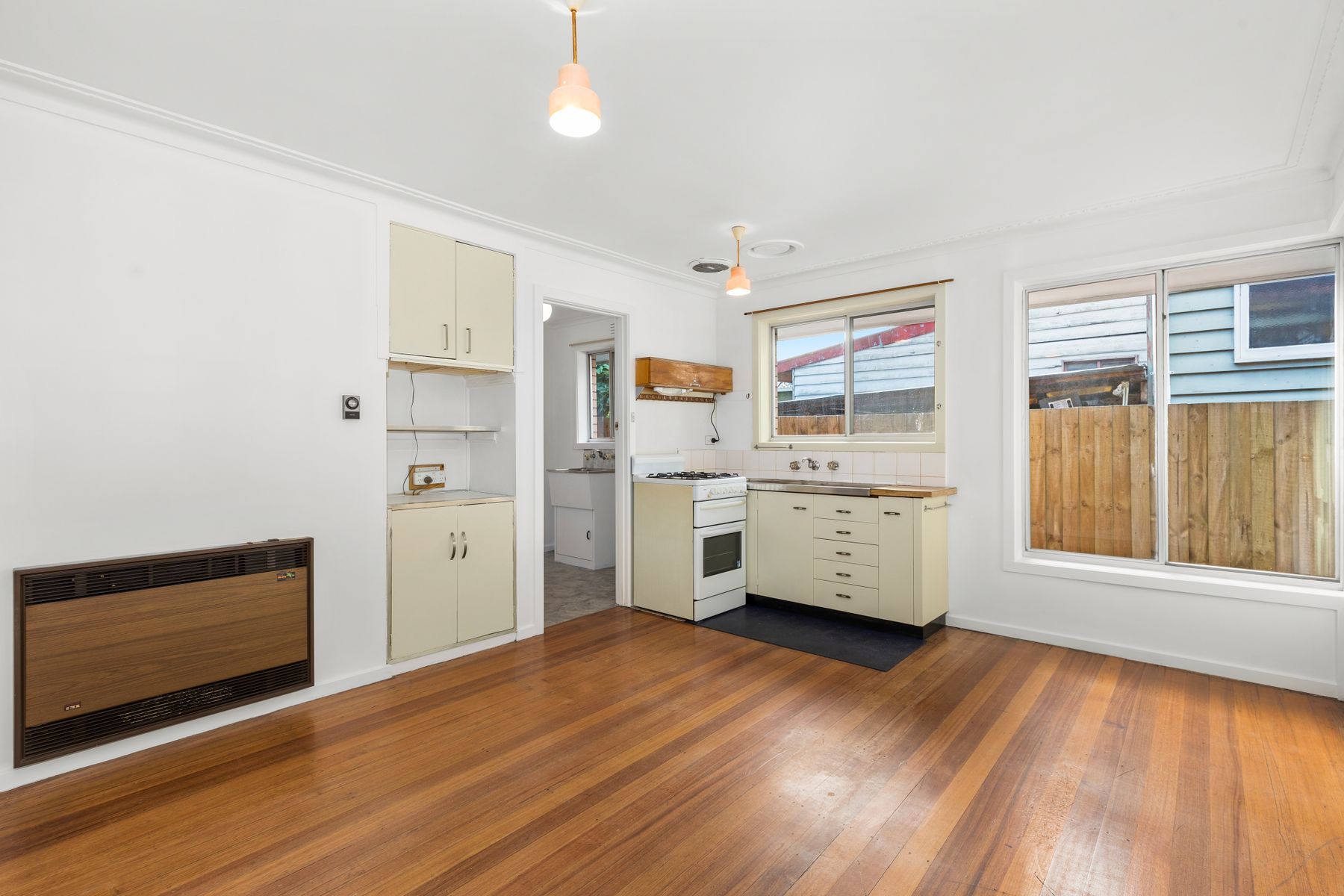 60 Swan Street, Footscray - Thumbnail 2