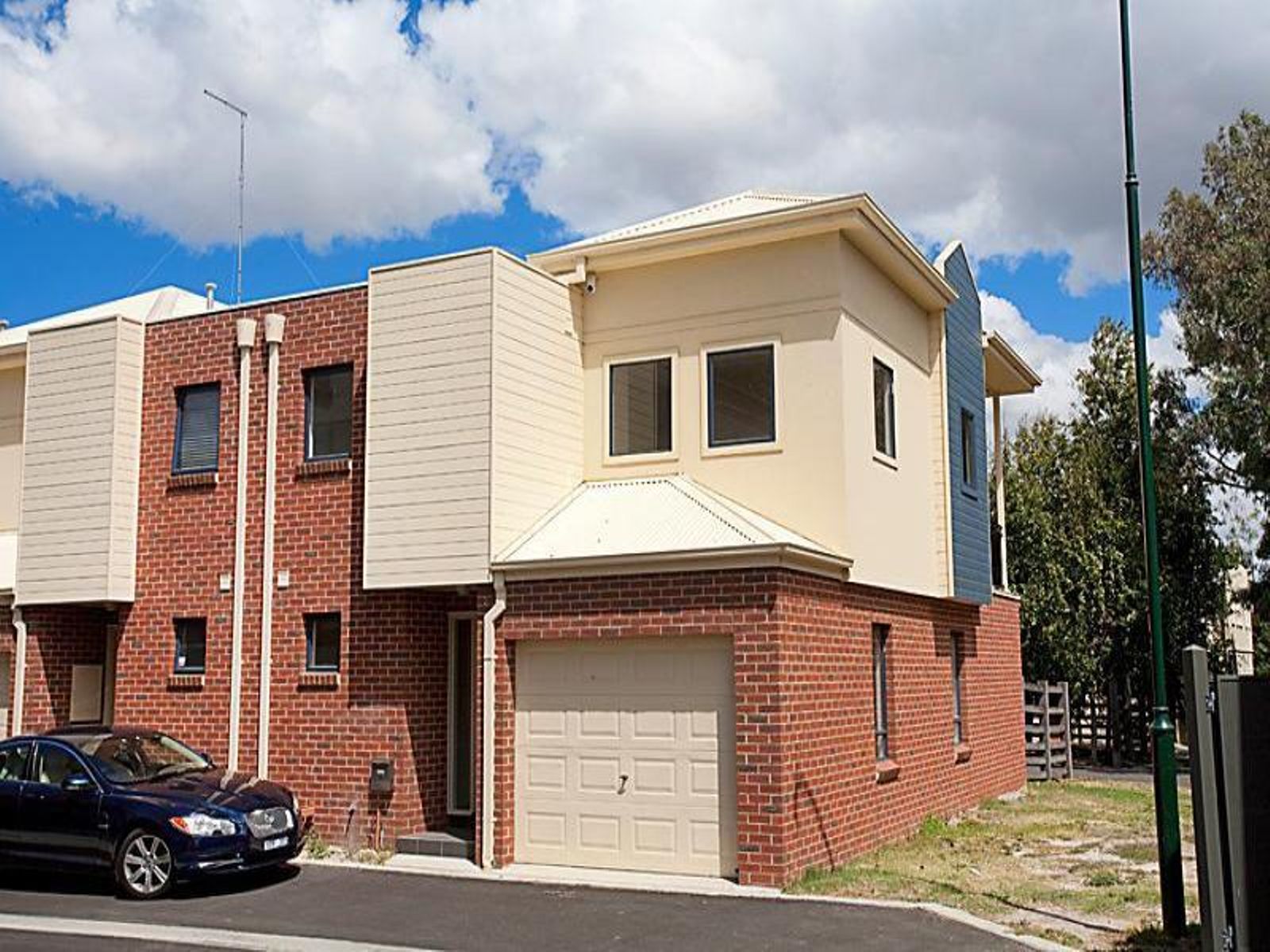32 Cornish Lane, Kensington - Thumbnail 3