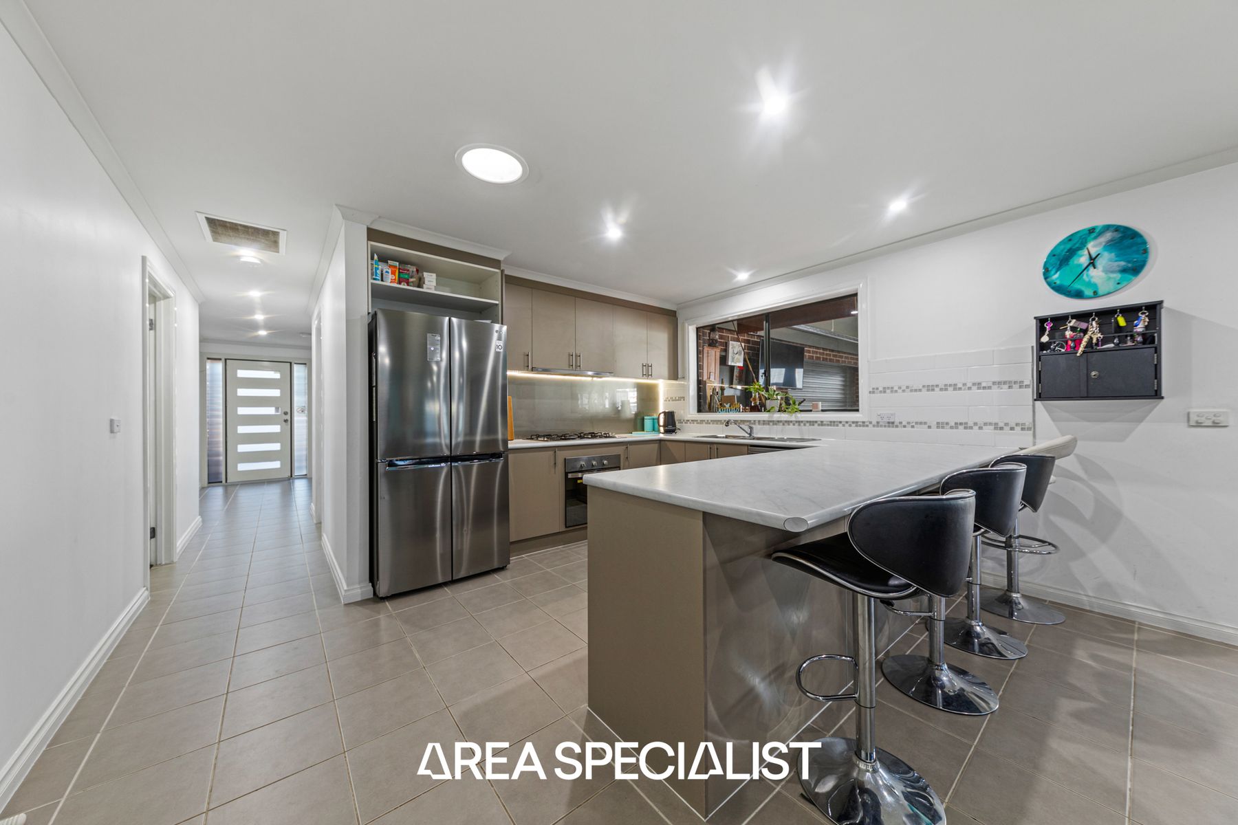 14 Lorikeet Court, Pakenham, VIC 3810, Pakenham - Thumbnail 3