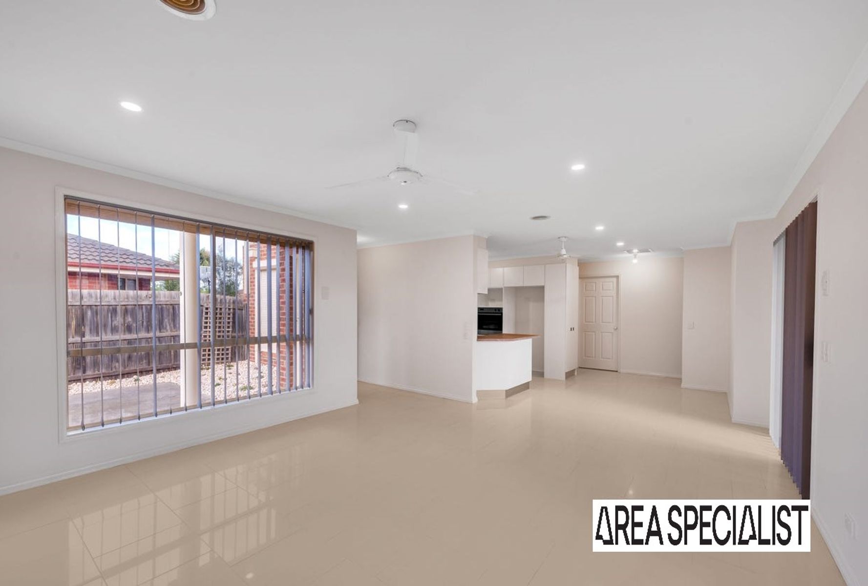 2/9 Elgin Close, Hillside, Hillside - Thumbnail 5