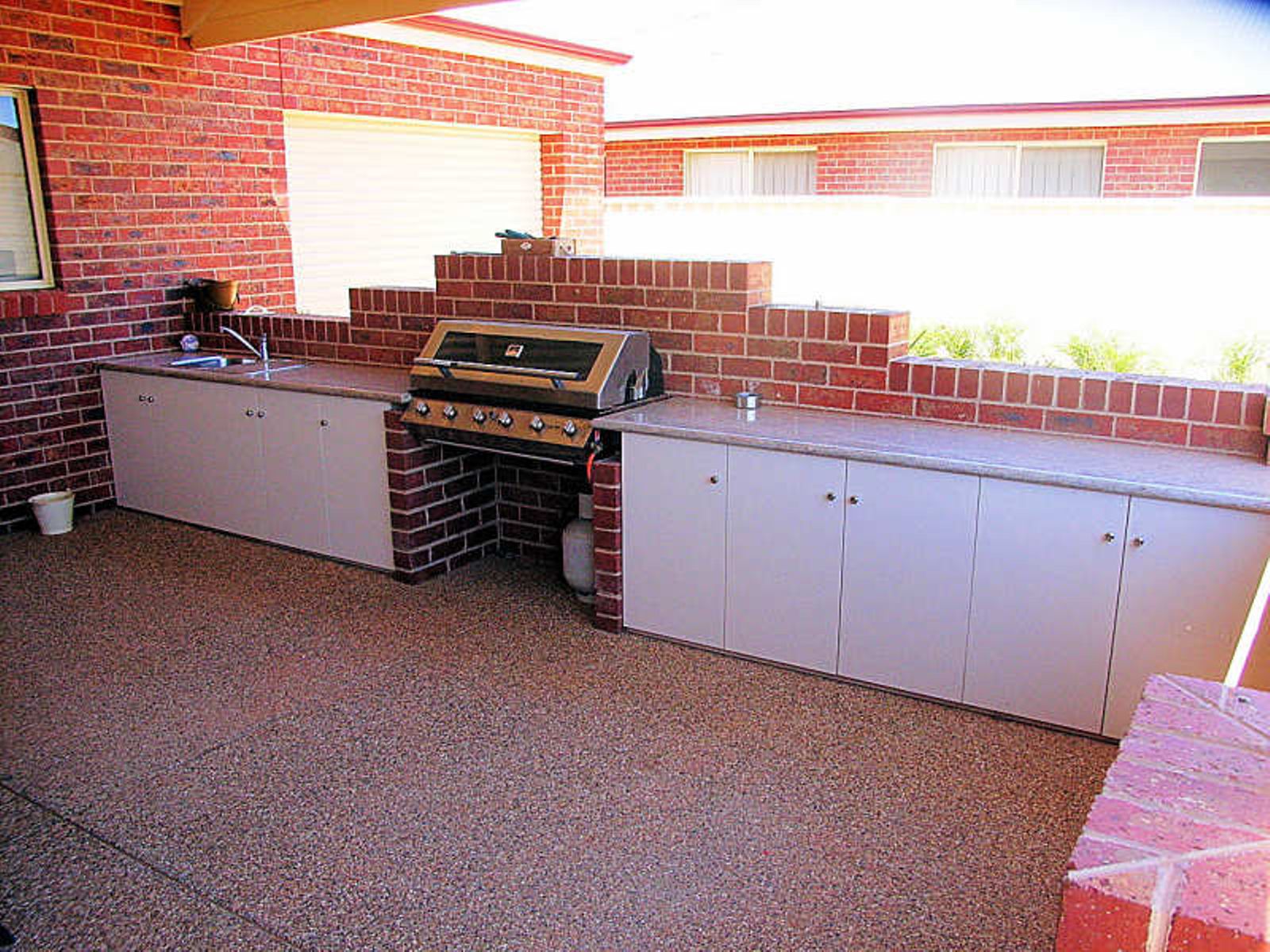 14 Marziano Drive, Mildura - Thumbnail 8