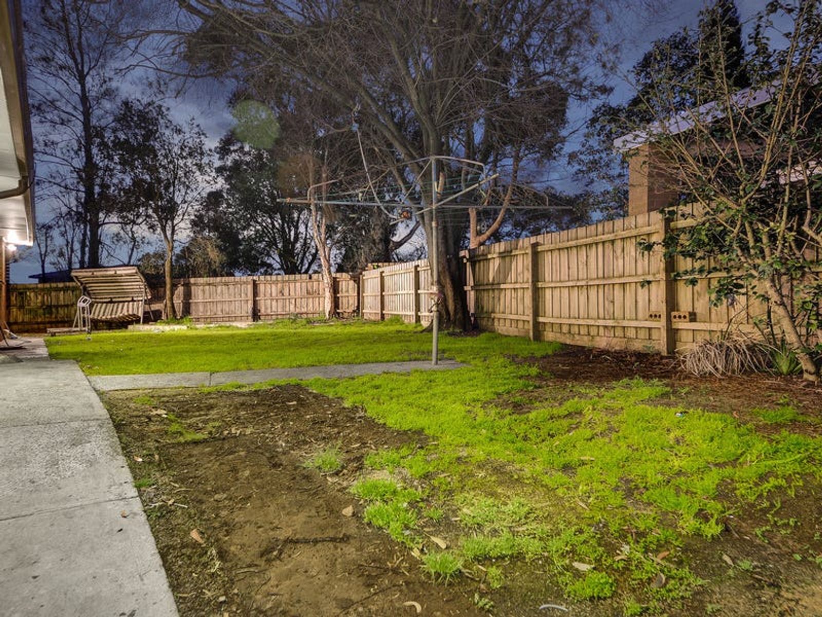 32 Aldridge Street, Endeavour Hills, VIC 3802, Endeavour Hills - Thumbnail 8