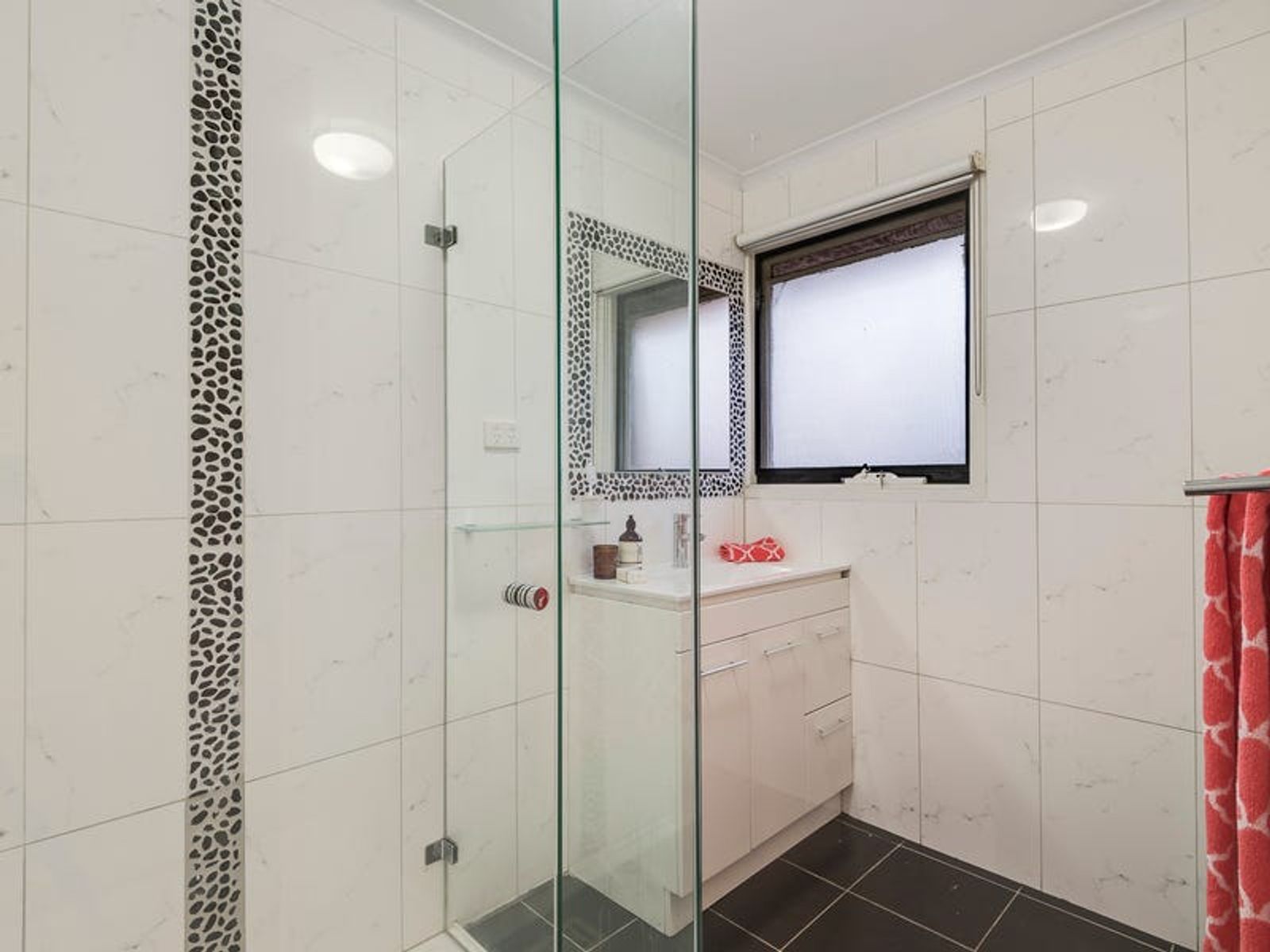72 Charles Green Avenue, Endeavour Hills, VIC 3802, Endeavour Hills - Thumbnail 5