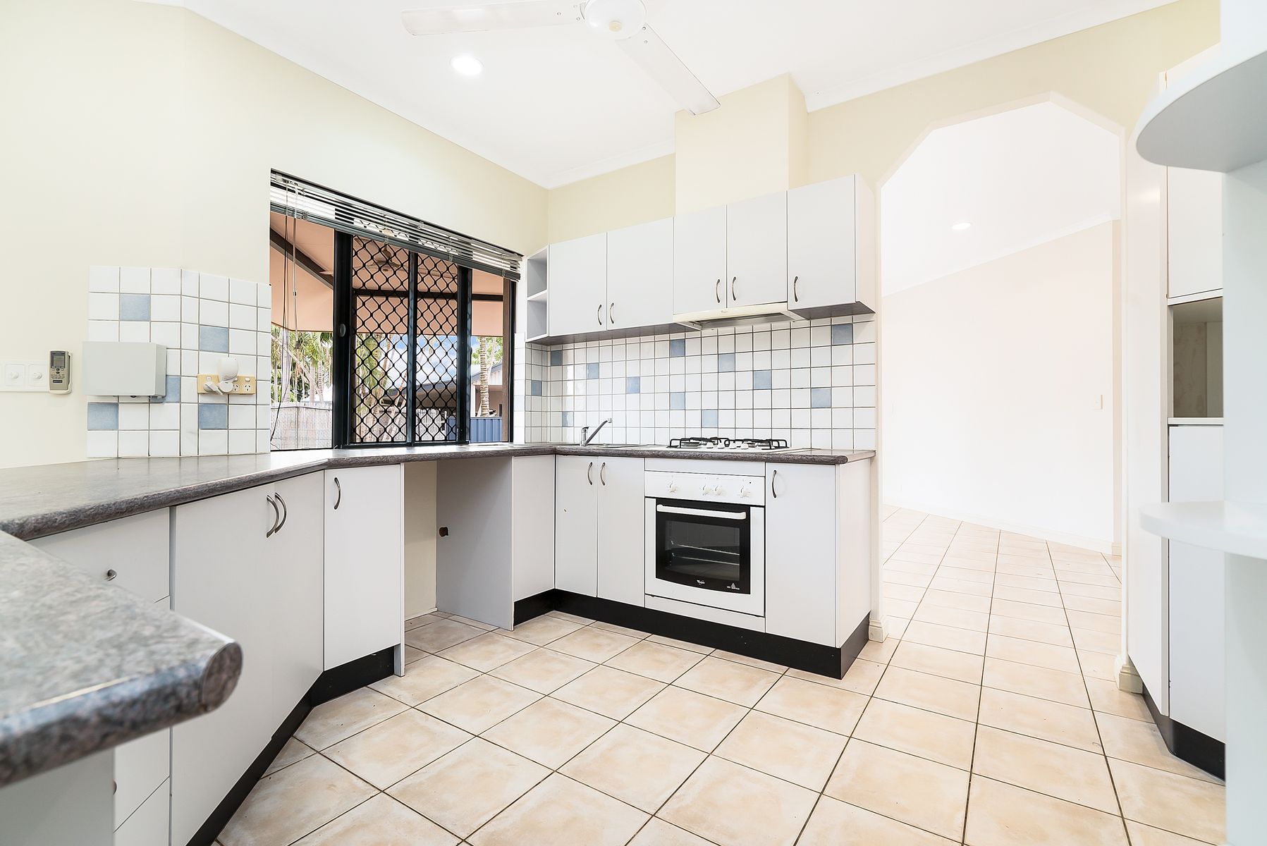 11 Lancewood Street, Rosebery NT 0832, Rosebery - Thumbnail 3