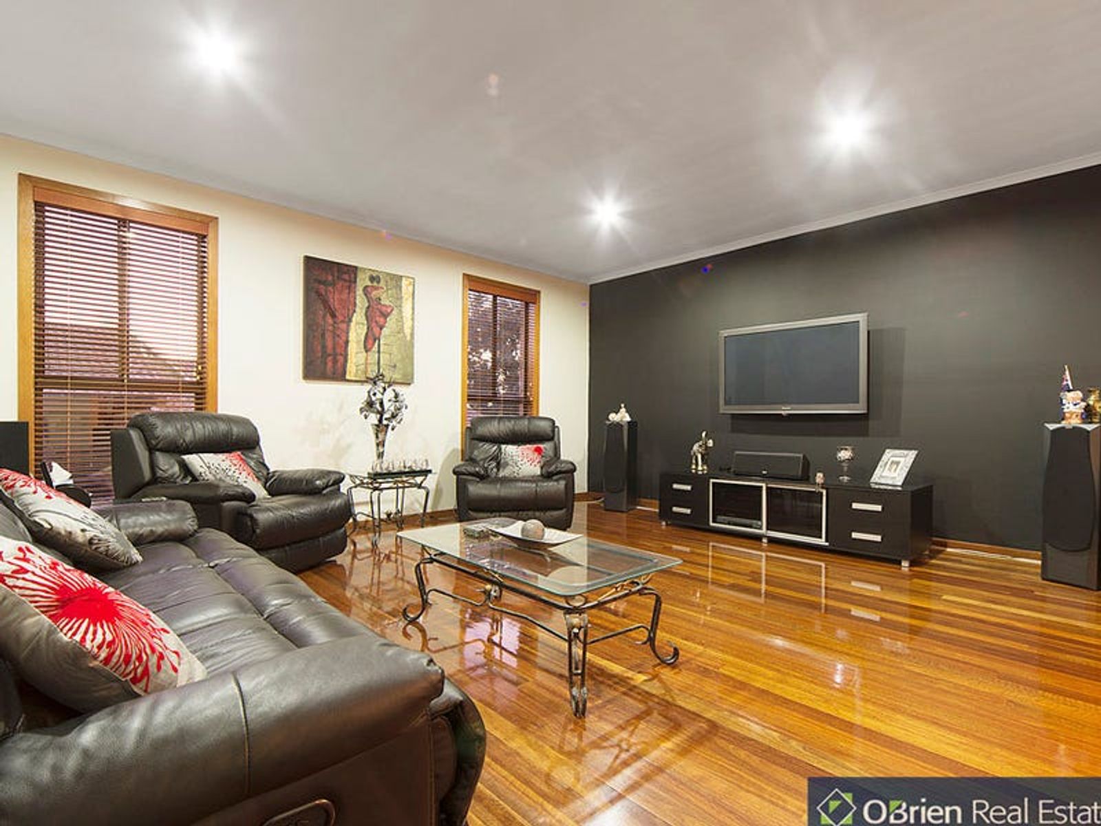 16 Hensley Court, Endeavour Hills, VIC 3802, Endeavour Hills - Thumbnail 2